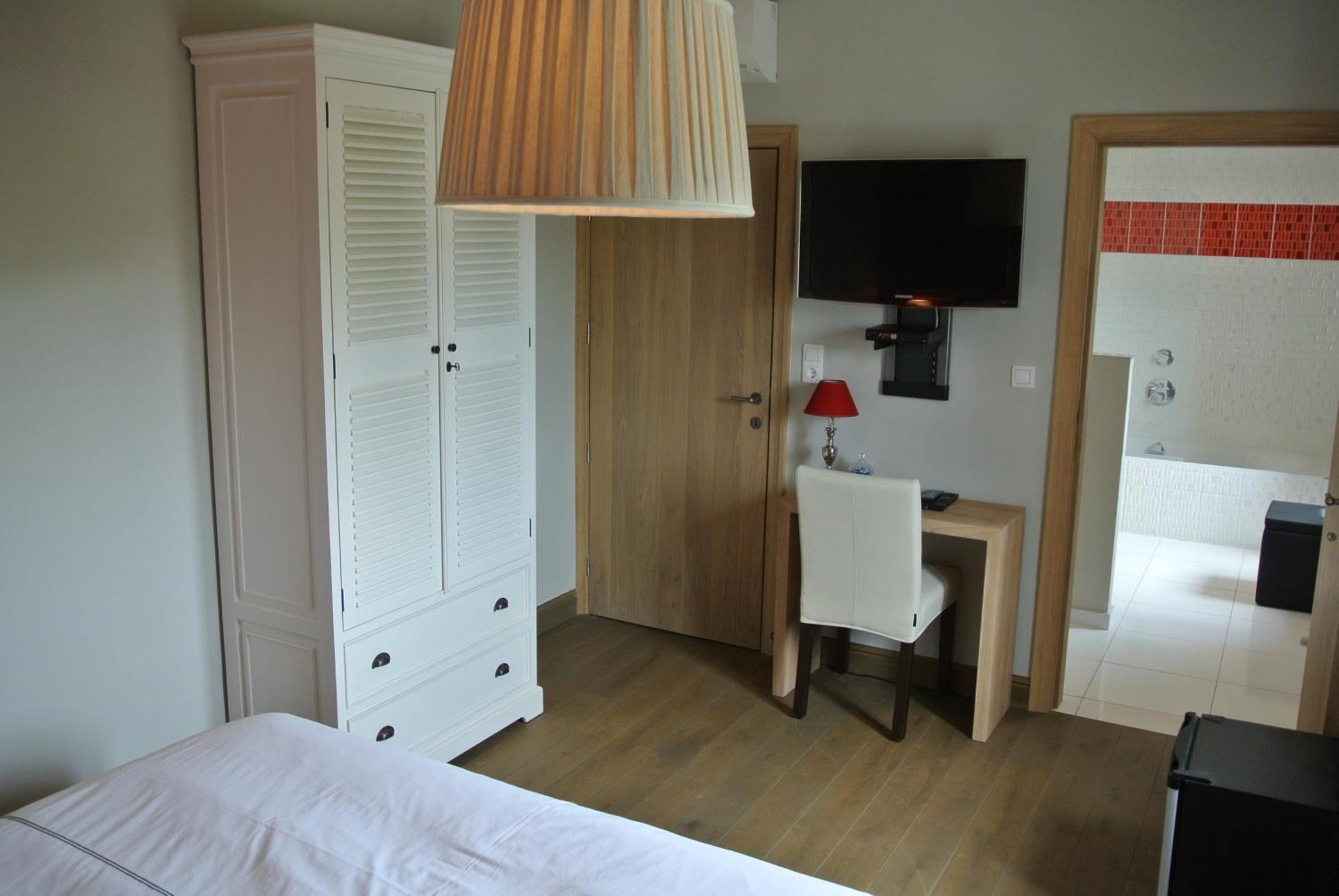 B&B Nostromo Funtana Phòng bức ảnh